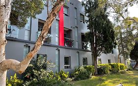 Best Western Plus Camperdown Suites